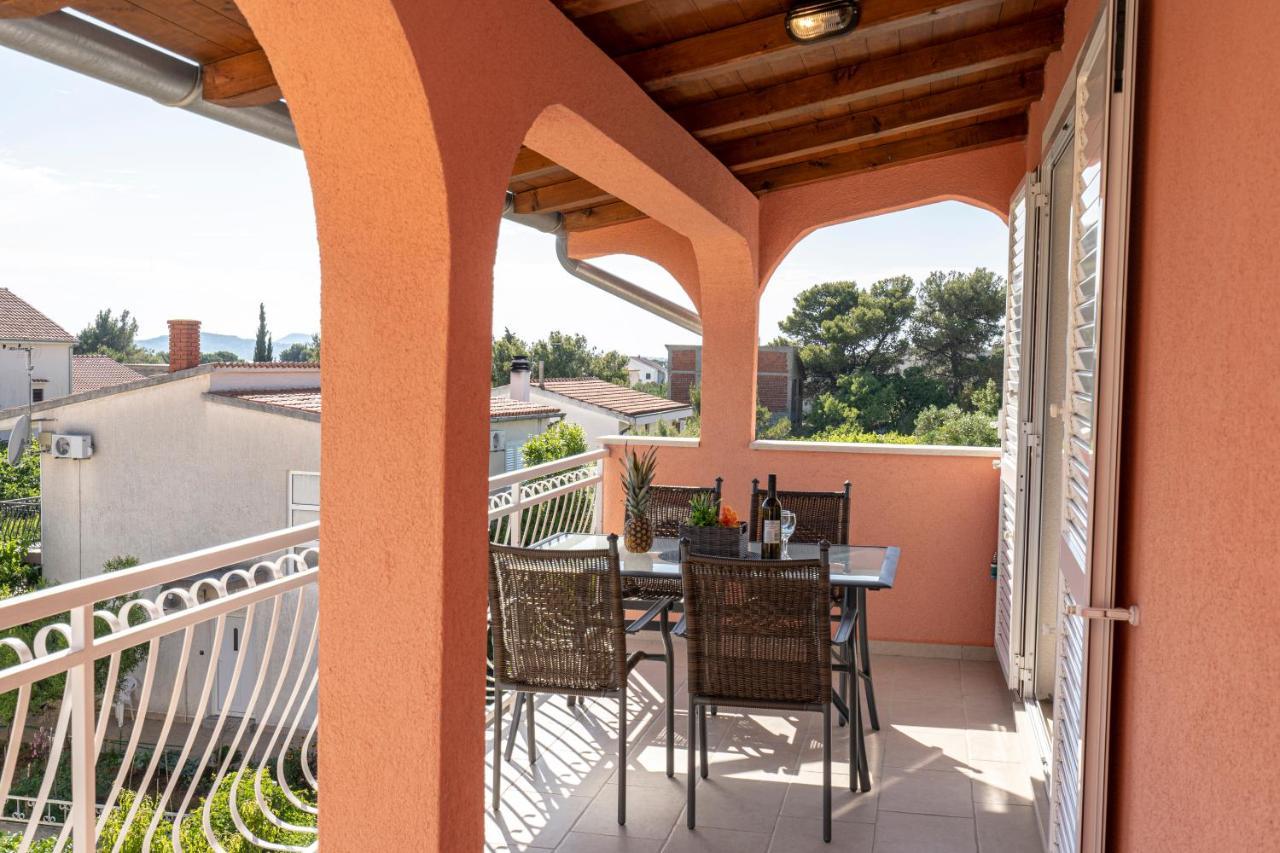Seaview & Balcony Apartment Petra Jadrija Exterior photo