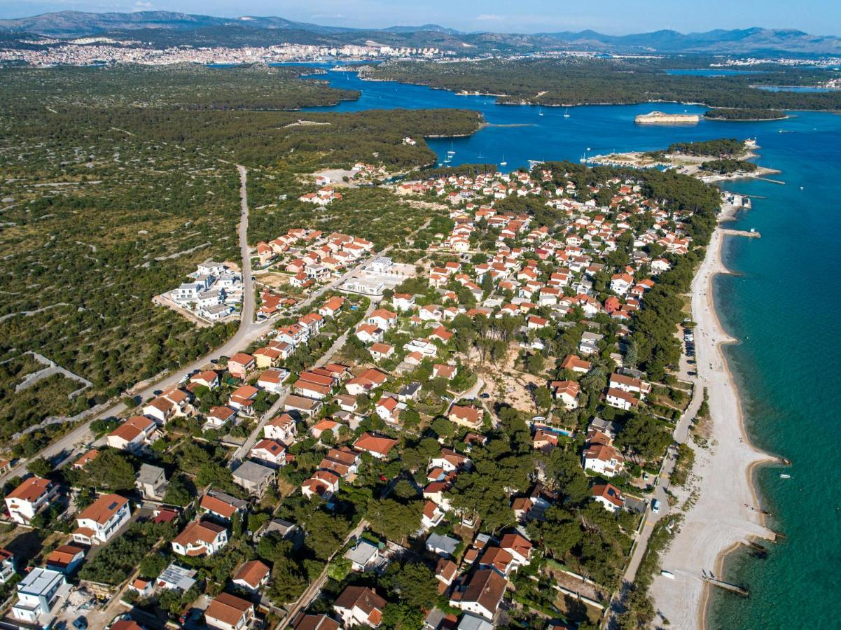 Seaview & Balcony Apartment Petra Jadrija Exterior photo